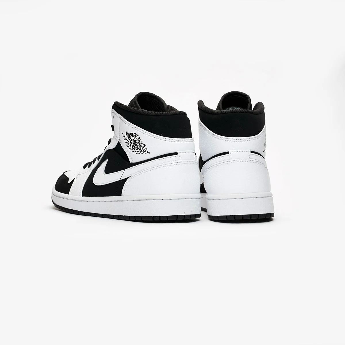 Nike Air Jordan 1 Mid White and Black Unisex The Courtside